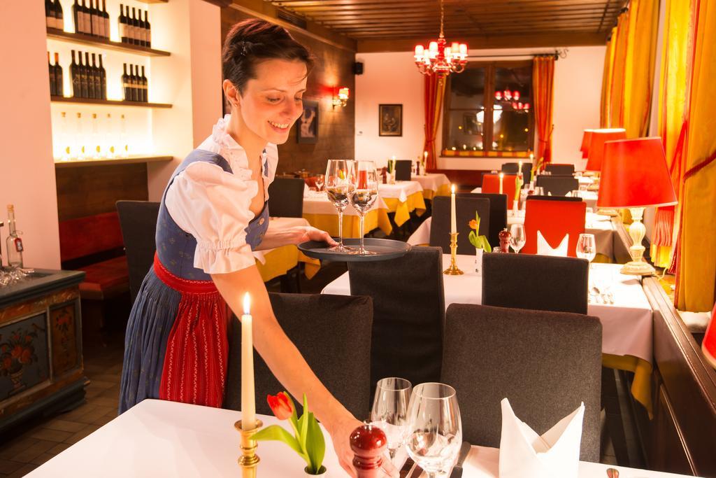 Hotel Zur Post Goldegg Esterno foto
